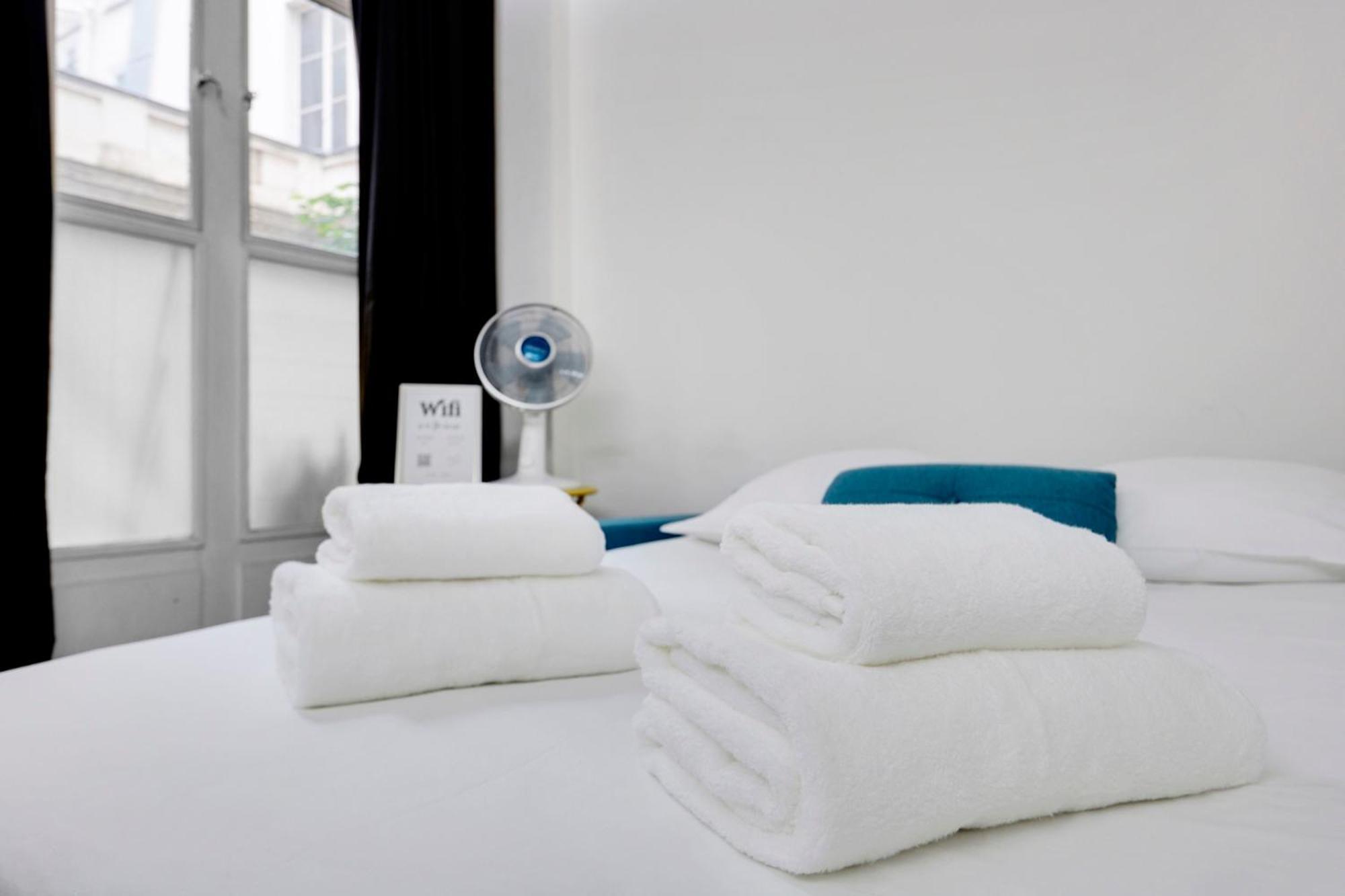 Appartement Le Plumassier Du Roi à Paris Extérieur photo